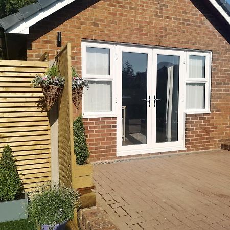 Grove Lodge Pembrokeshire Milford Haven Exteriör bild