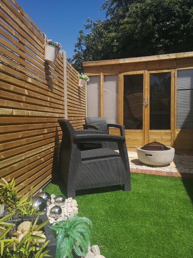 Grove Lodge Pembrokeshire Milford Haven Exteriör bild