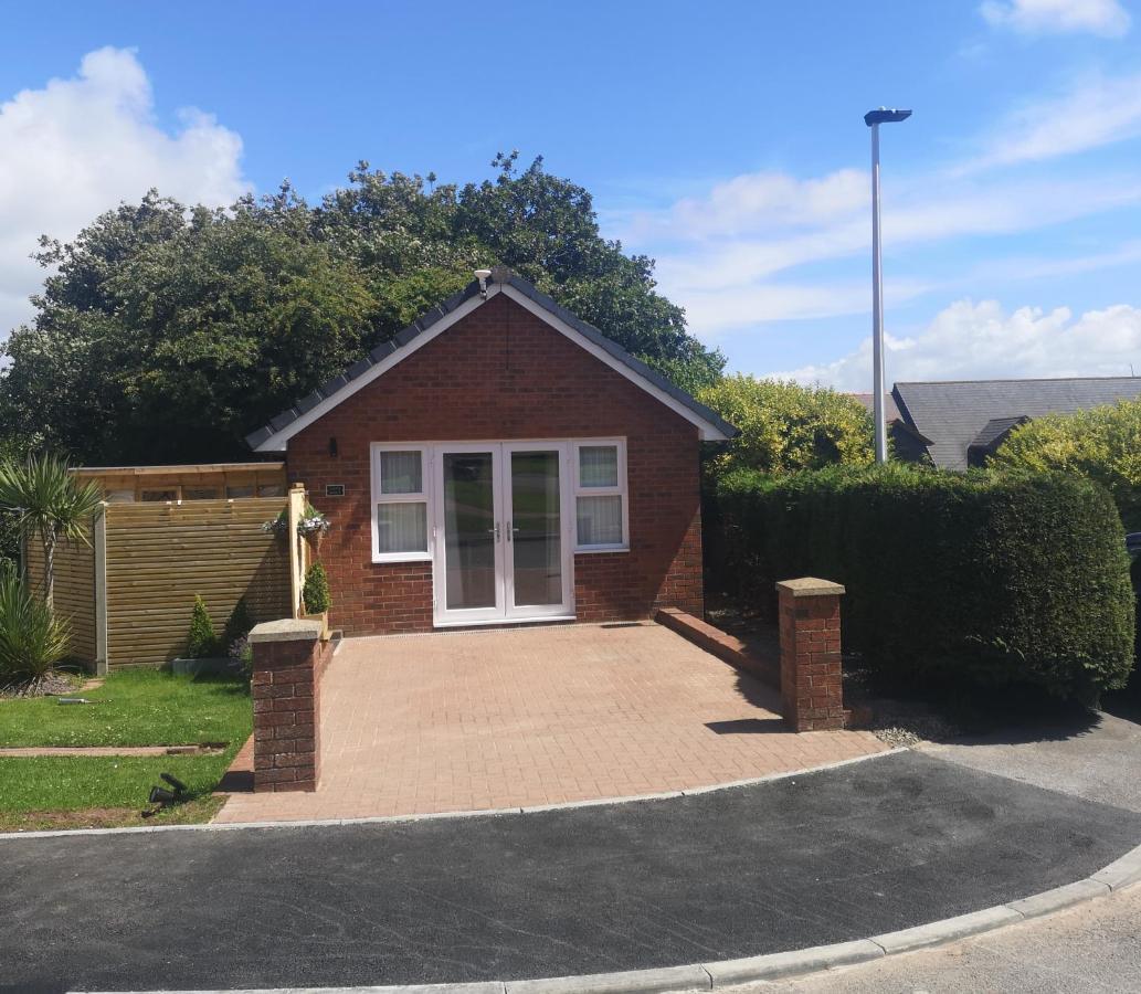 Grove Lodge Pembrokeshire Milford Haven Exteriör bild